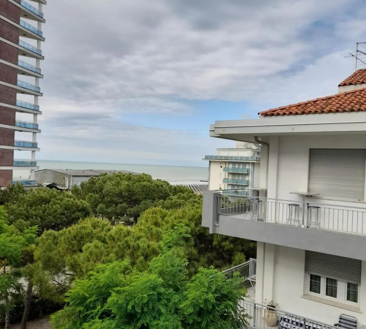 Condominio Maison Jolie- Solo Per Famiglie- Walterigato Apartments Lido di Jesolo Włochy